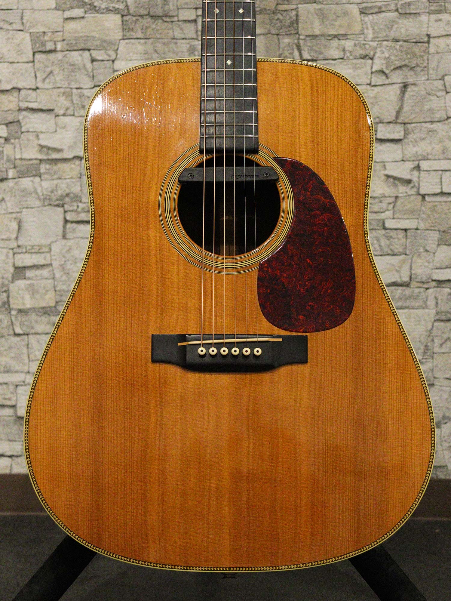 レア ※訳あり品1997年製 Martin HD-28 with FISHMAN 1997年製 Martin HD-28 with FISHMAN 1997 Martin HD-28 – Moze